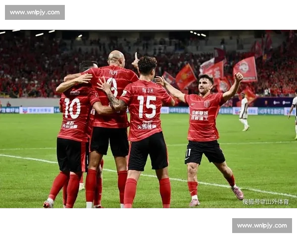 泰山 3-1 破海港！蓉城失登顶良机，争冠悬念熬成 “拉锯战”